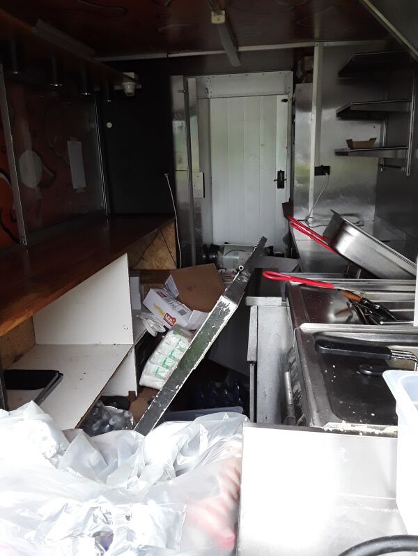 Buss fekk 60.000 i bot - foodtruck fekk bekymringsmelding til Mattilsynet
