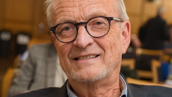 Møte om bekymra fastlegar i Haram i dag