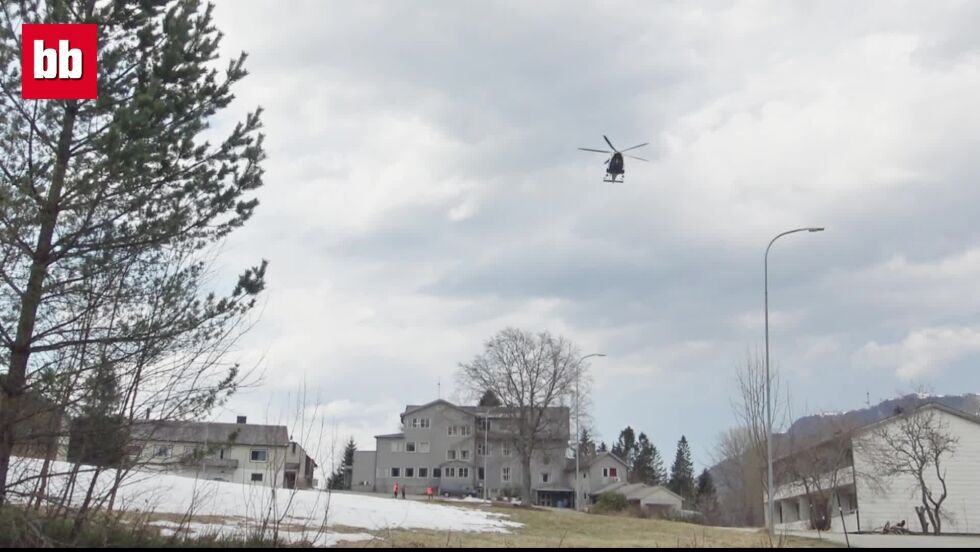Politihelikopter på Sjøholt
