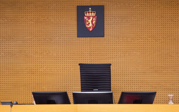 Eks-advokat saksøkte tomrefjording