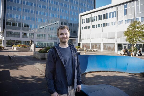 Tok ny avgjerd om pride-flagging