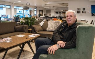Difor legg han ned etter ni år