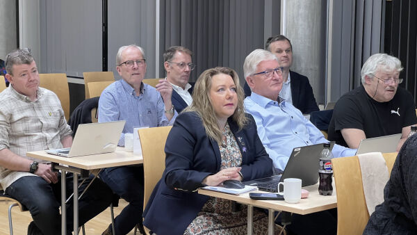 Derfor får eldre dusje berre annakvar veke