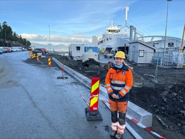 Viktoria i rute på Vestnes ferjekai - men toaletta forsvinn snart