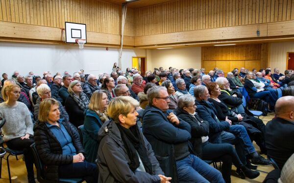 Torsdag skal Harams-folket seie meininga si