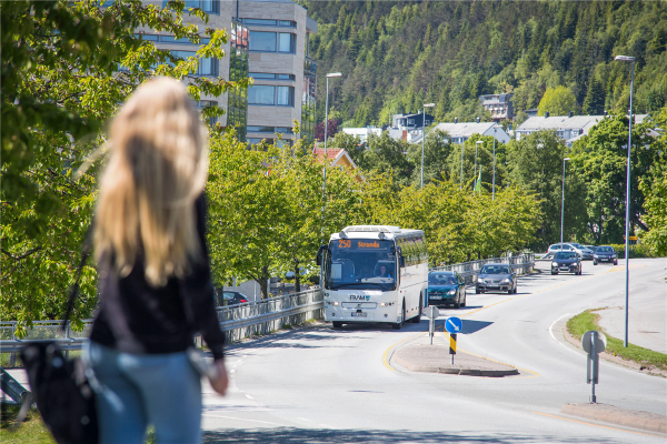Gratis reisekort for tilflyttande studentar
