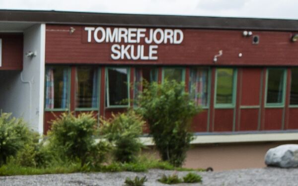 Elevar ved Tomrefjord skule smitta