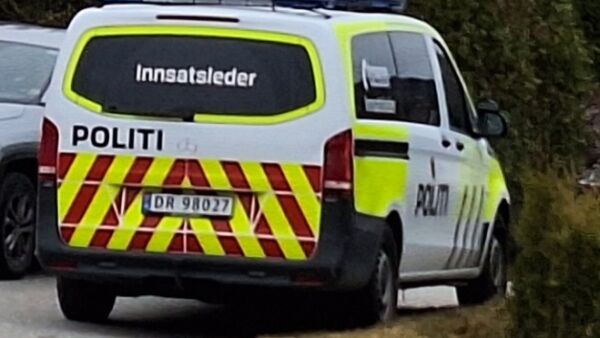 To til sjukehus med helikopter etter ulukke i natt