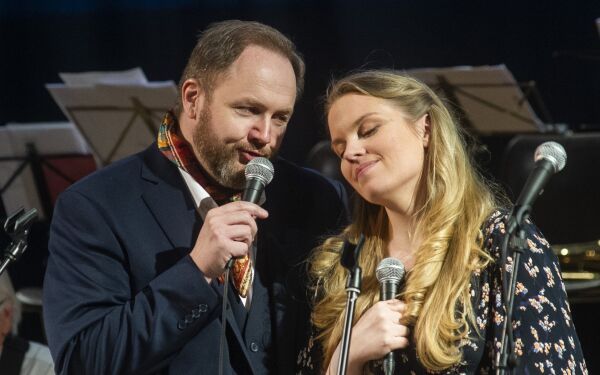 Lippert og Halaas til midtsommerfest