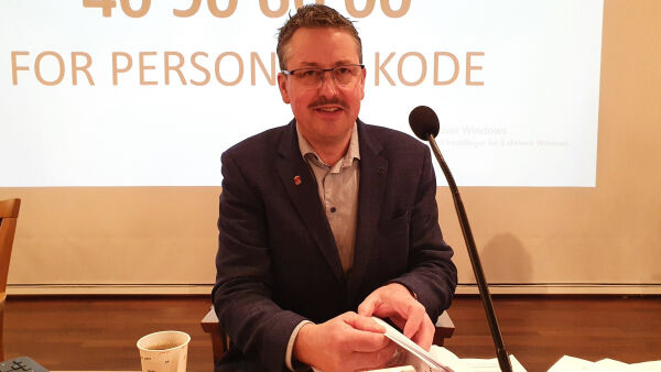 Møter kommunalministeren
