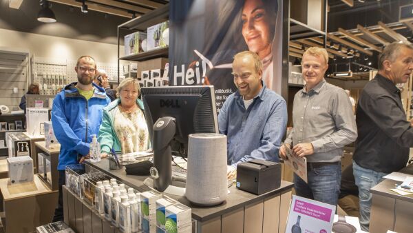 Elon spent på Digernes