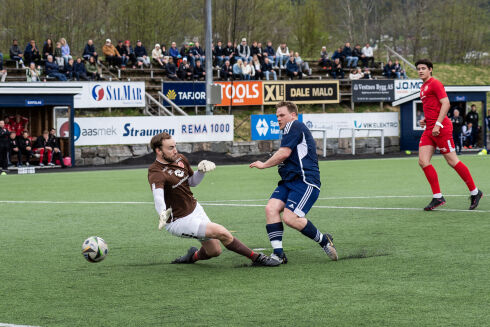 Straffespark avgjorde i Vestnes Idrettspark