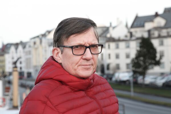 - Møtte mange barrierer og derfor engasjerte eg meg politisk