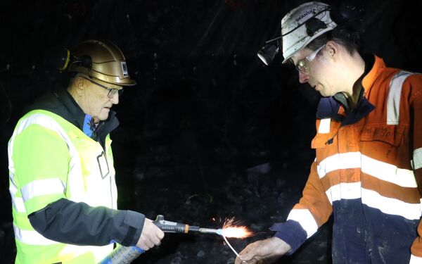 Siste sprengsalve i Fjørtoftfjord-tunnelen tysdag