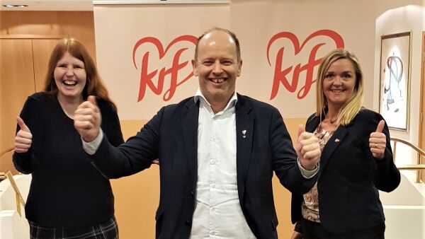 Harry Valderhaug fremst i kampen mot sperregrensa
