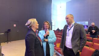 – No må noko skje på vegfronten