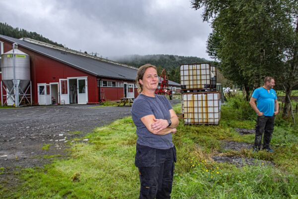 Skal drive fellesfjøsen på eigen hand