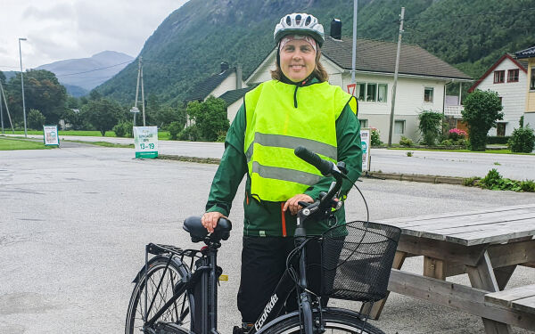 På sykkeltur gjennom Fjord