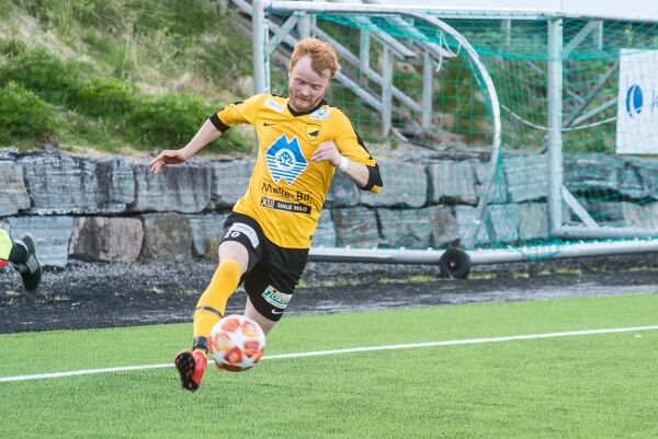 Har meldt overgang til Spjelkavik