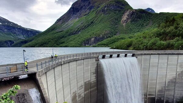 Lave strømpriser svekker inntektene til Tafjord kraft