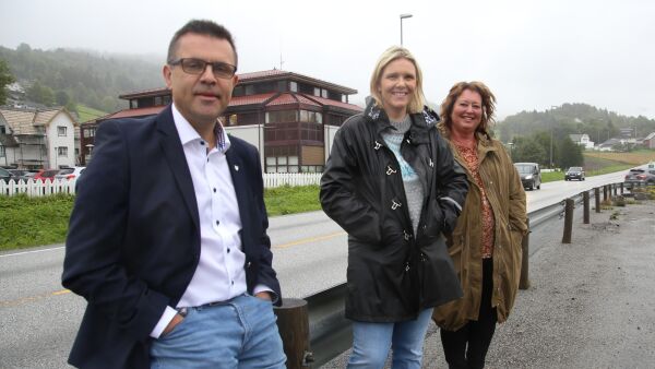 Snart gratis å køyre Tresfjordbrua