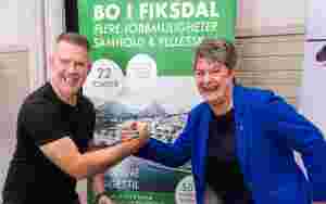 Jim Solbakken på jobbmesse i heimbygda