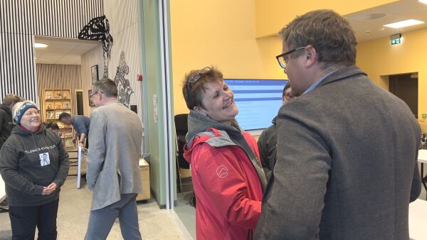 Aksjonerte mot vindturbinane