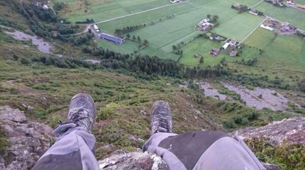 Sprenger på Haramsfjellet likevel