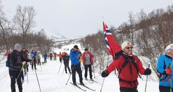 Sju månader med brøyting på Overøye