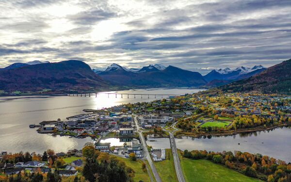 Open ordførarkamp i Vestnes
