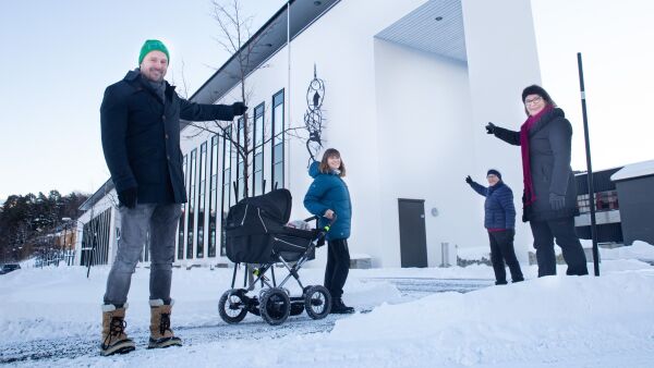 Jørund Smed-figur på heidersplass