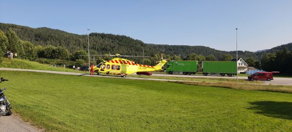 Mc mot bil på Sjøholt