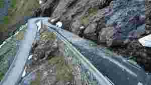 Utsett opning av Trollstigen