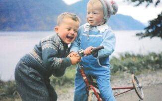 Krim frå Alaska og hyllest til ein fråhaldsmann