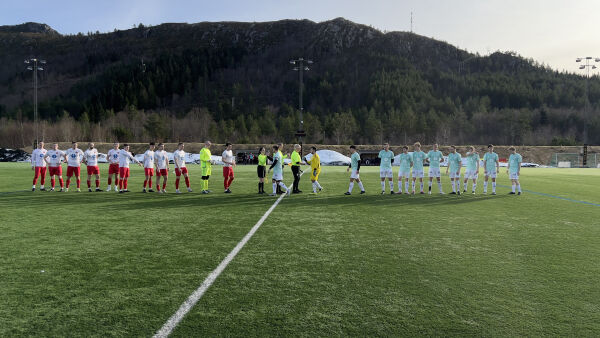 Ballen rullar rette vegen for dette laget