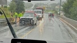 Trafikken blir dirigert etter ulukke ved Tresfjordbrua