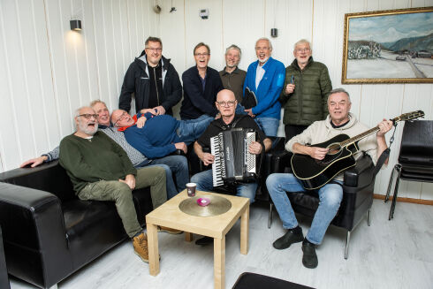 Romsdalsnes revylag tek scenebytte med humor