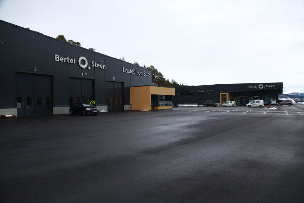 Bertel O. Steen flyttar