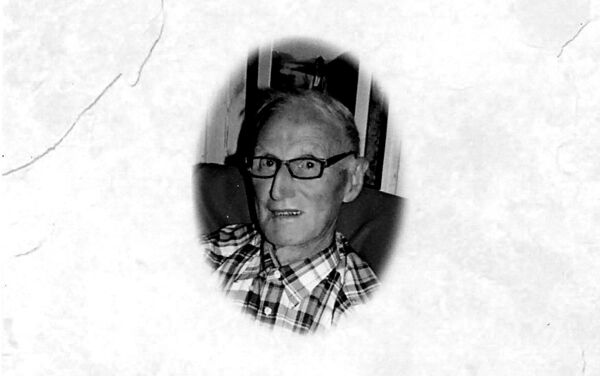 Lars Gaustad 1924-2021