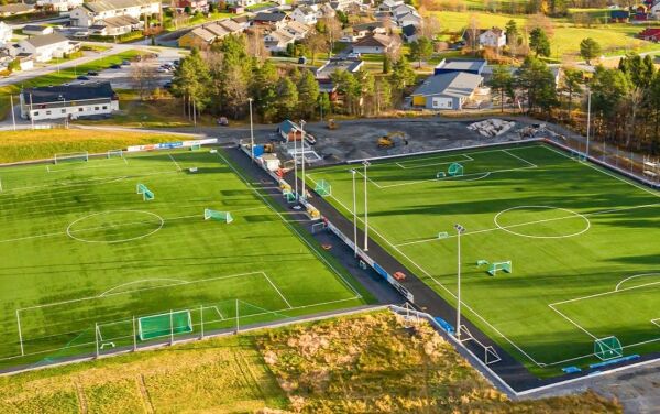 7-ar fotball for senior nesten utradert