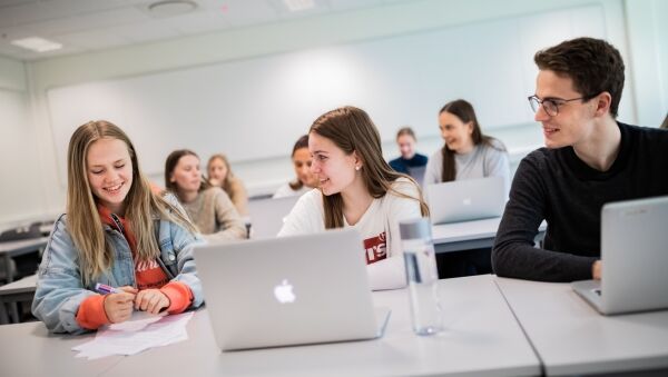 9704 får skuleplass på vidaregåande