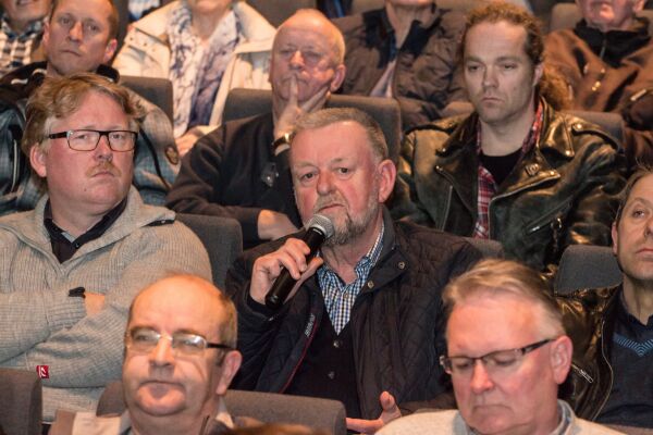 Uro for korleis det skal gå med skular og symjehallar